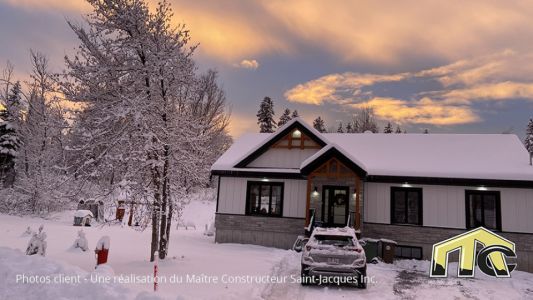 FAÇADE EN HIVER